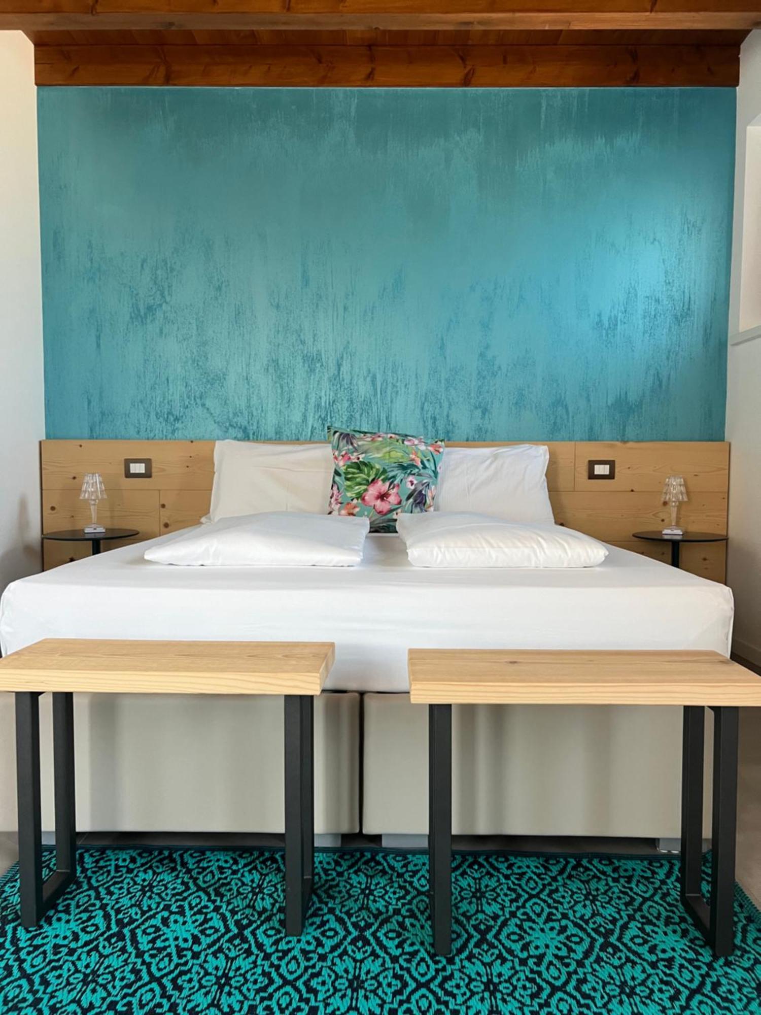 Atmosfere Charme & Country Hotel Borgo San Mauro Eksteriør billede